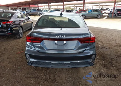 2024 Kia Forte Lxs из США, поврежденный, VIN 3KPF24AD1RE700868